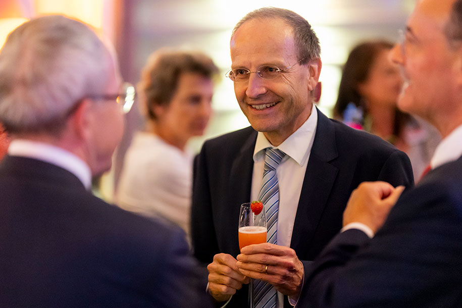 Nacht der MANZ-Autorinnen und MANZ-Autoren 2025