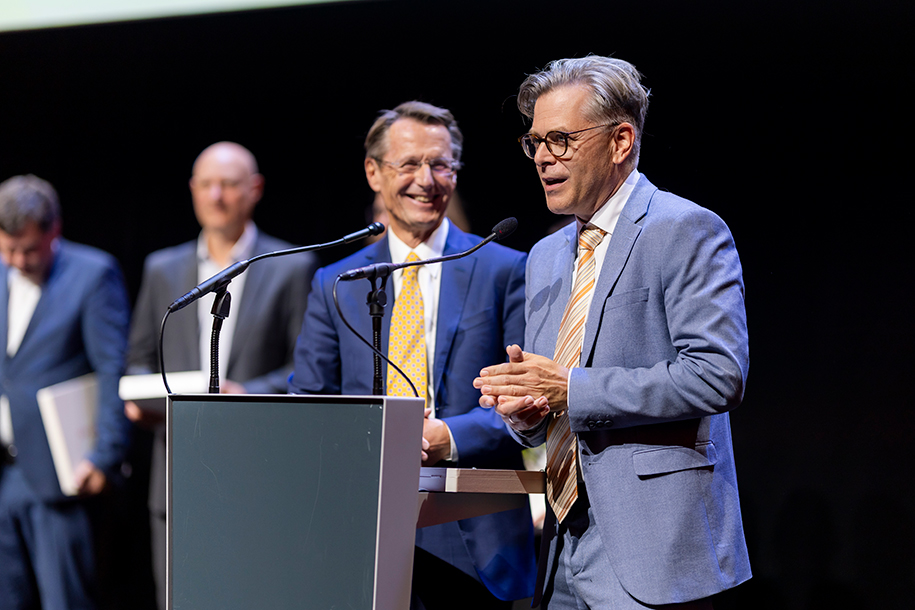 Nacht der MANZ-Autorinnen und MANZ-Autoren 2025